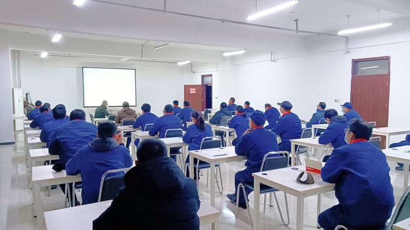 在职研究生培训费用按专业分类